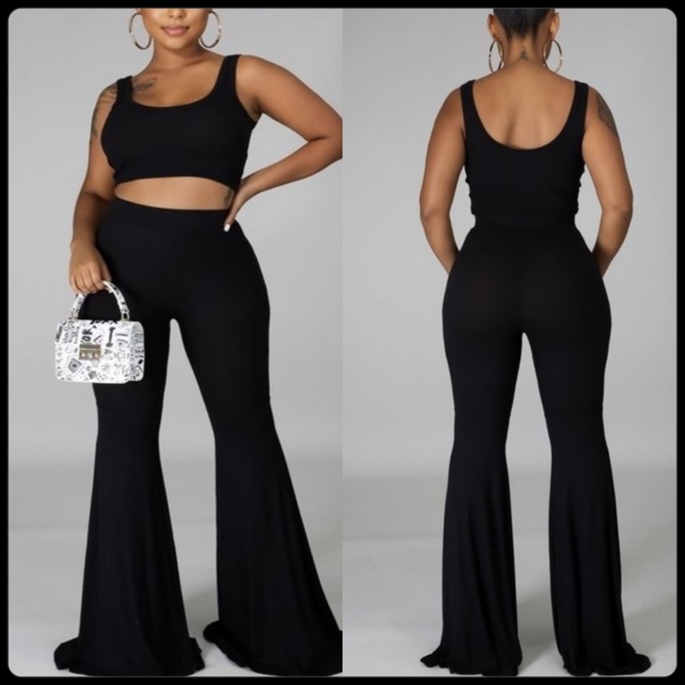 Brand new black set